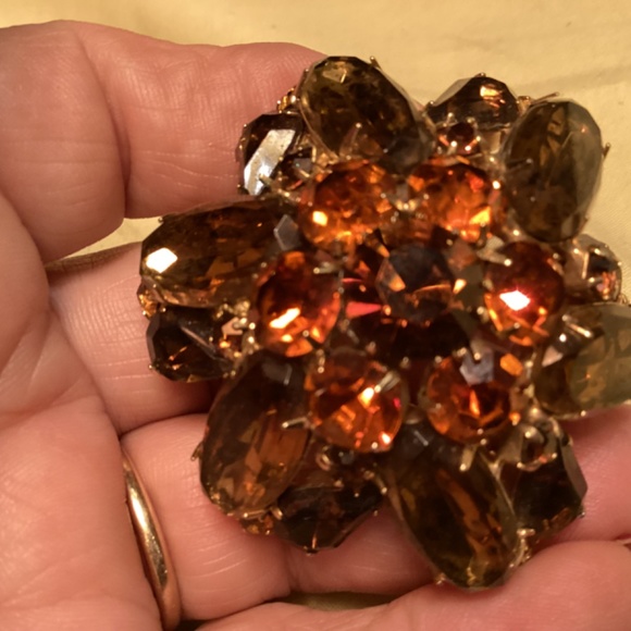 VINTAGE FABULOUS BROOCH MOMS COLLECTION. WEISS? JULIANA ?UNMARKED TREASURE - Picture 11 of 13